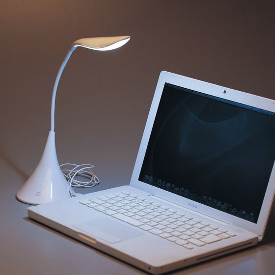 Lámpara USB Swan